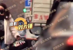 吃瓜爆料精灵是谁啊视频,网络红人的神秘面纱
